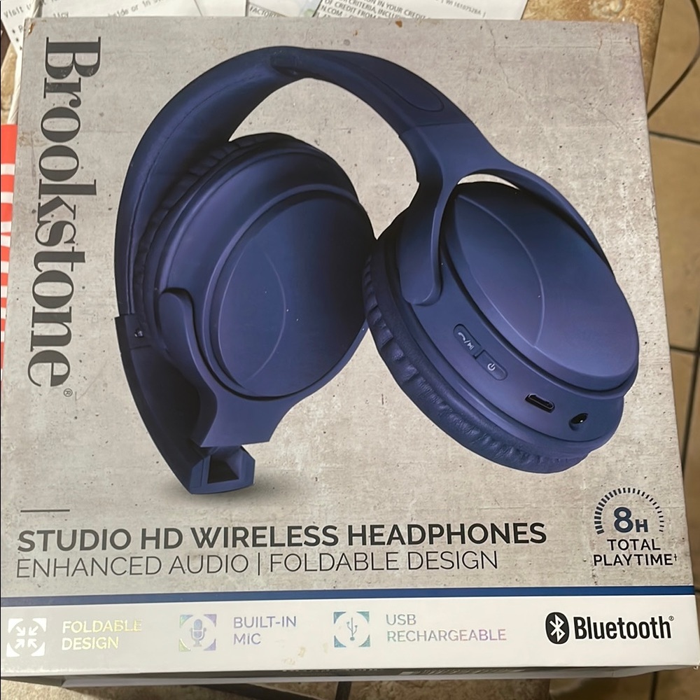 Brookstone Wireless Headphones in Deep Blue